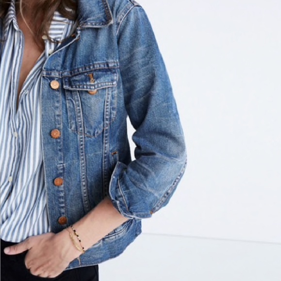 Madewell Classic Denim Jean Jacket - Picture 4 of 8